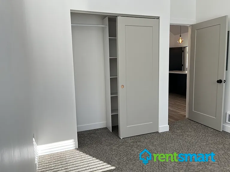 446 Michigan Ave #3 — Photo 5