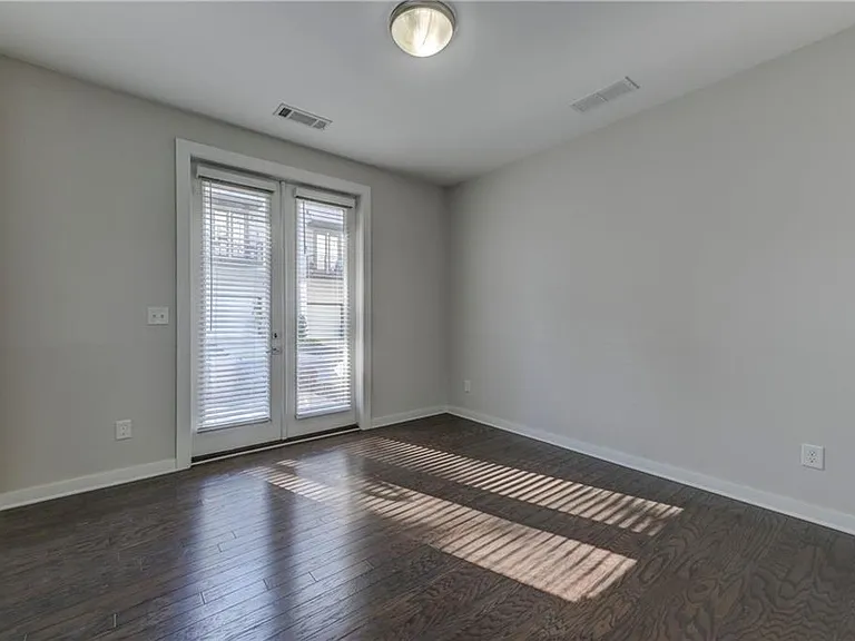 415 Gartrell St SE #7 — Photo 28