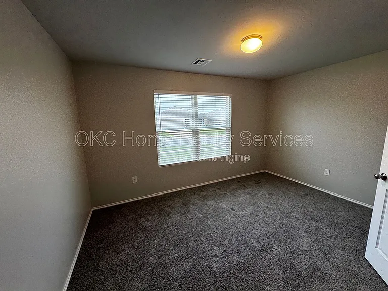 9904 Jackrabbit Rd — Photo 16