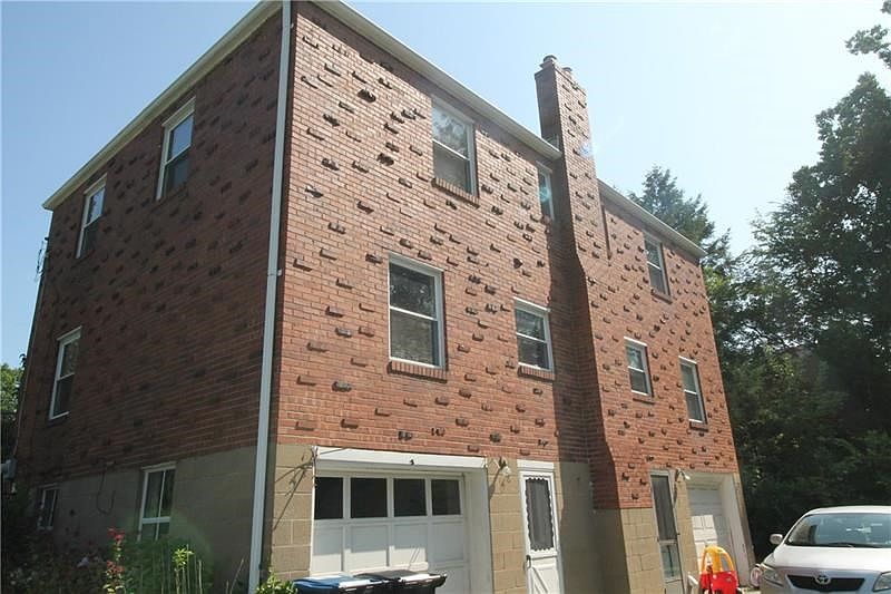 2nd image of 1684 Sample Rd #1686