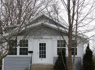 1410 E Algonquin Rd, Des Plaines, IL 60016