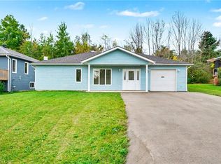 484 7th Ave, Tay, ON L0K 1R0