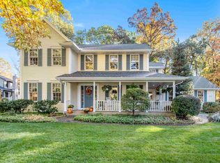 51602 Pebble Brooke Dr, Granger, IN 46530