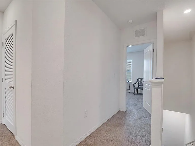 1394 Yellow Finch Dr — Photo 63