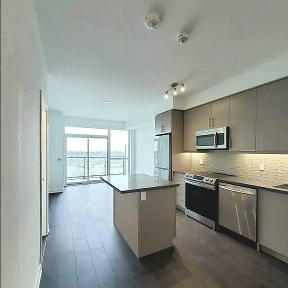 75 Oneida Cres #908 — Photo 3