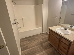 393 E Spaulding Ave #77BB74D31, Pueblo, CO 81007