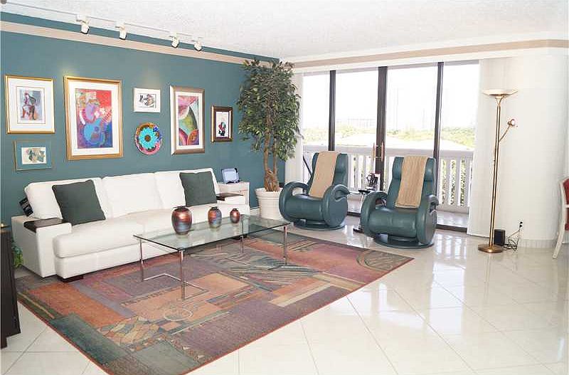1st image of 1000 Island Blvd #606