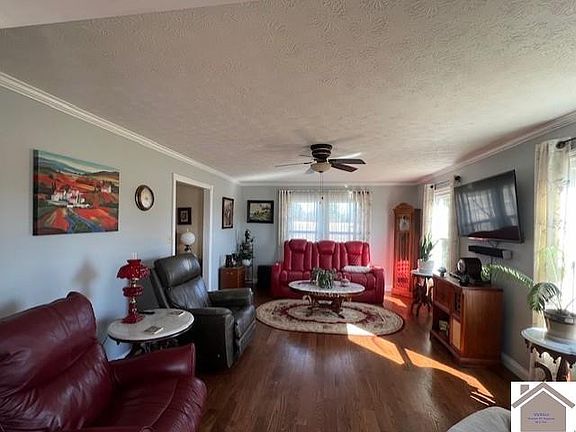 3rd image of 554 Merrywood Dr