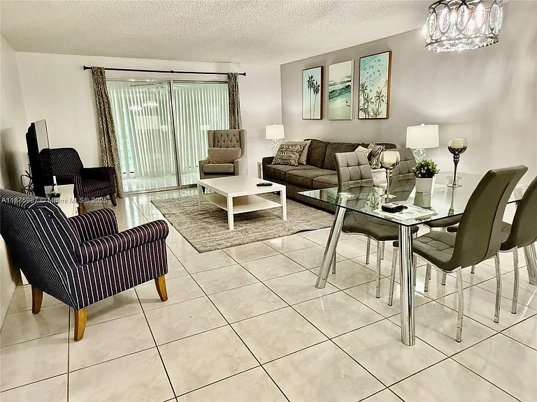 131 SE 3rd Ave #305 — Photo 9