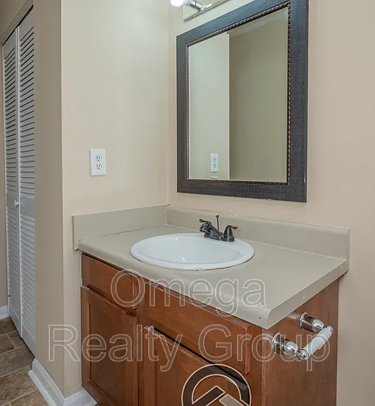 Lakeridge Apartments — Photo 99