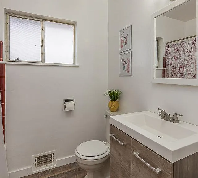 1216 Gordon Ave — Photo 10