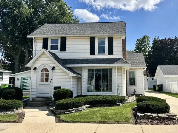 707 E Main St, Waupun, WI 53963
