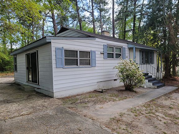 2nd image of 2826 Thomas Ln