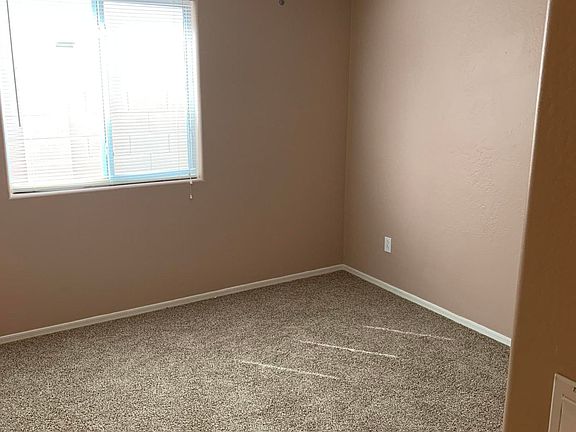 5th image of 17452 W Caribbean Ln
