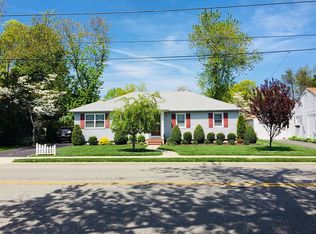 1114 Lakewood Rd, Wall Township, NJ 08736