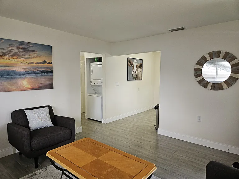 2814 Bonneville Dr #1 — Photo 4