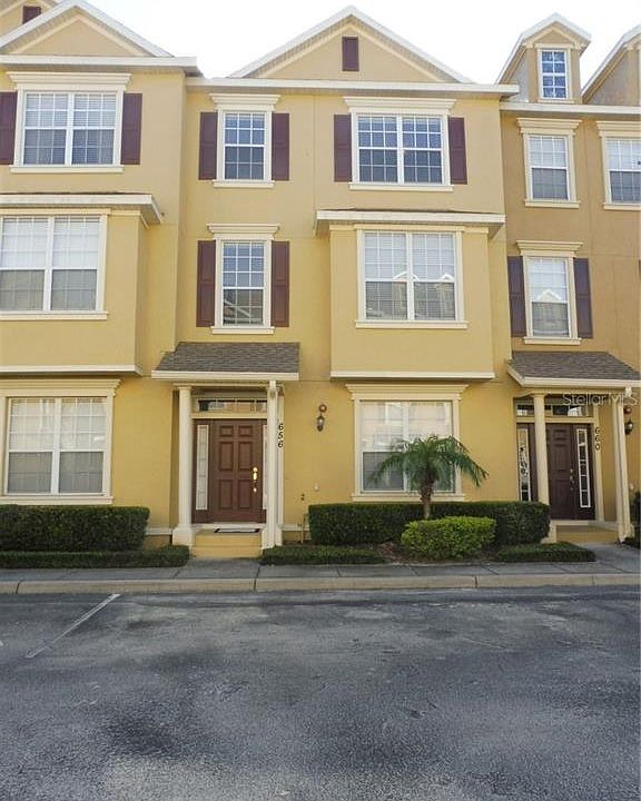 1st image of 656 Pensacola Ln