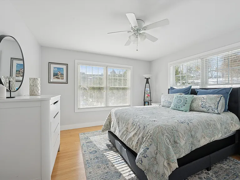 32 Sugar Loaf Rd — Photo 12