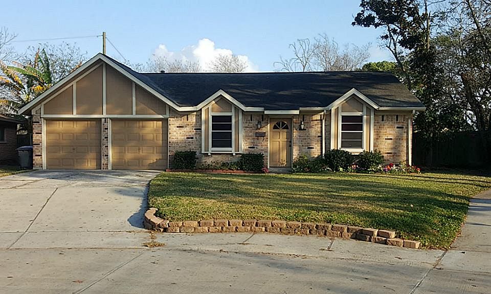 1st image of 11831 S Willow Cir