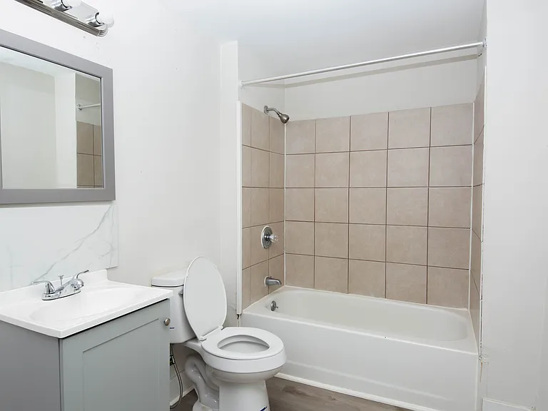 1710 Fairfax Ave #1710 — Photo 17