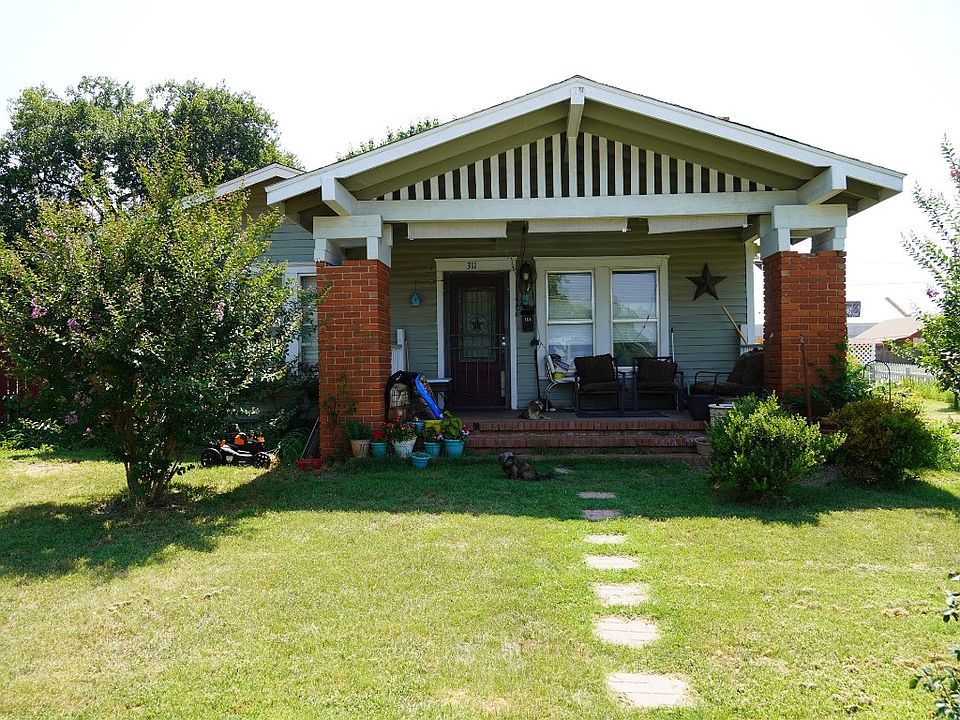 1st image of 311 Fannin St