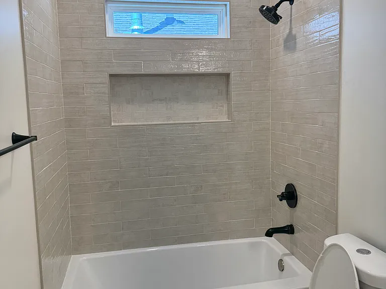 672 Cassanova St SE #A — Photo 11