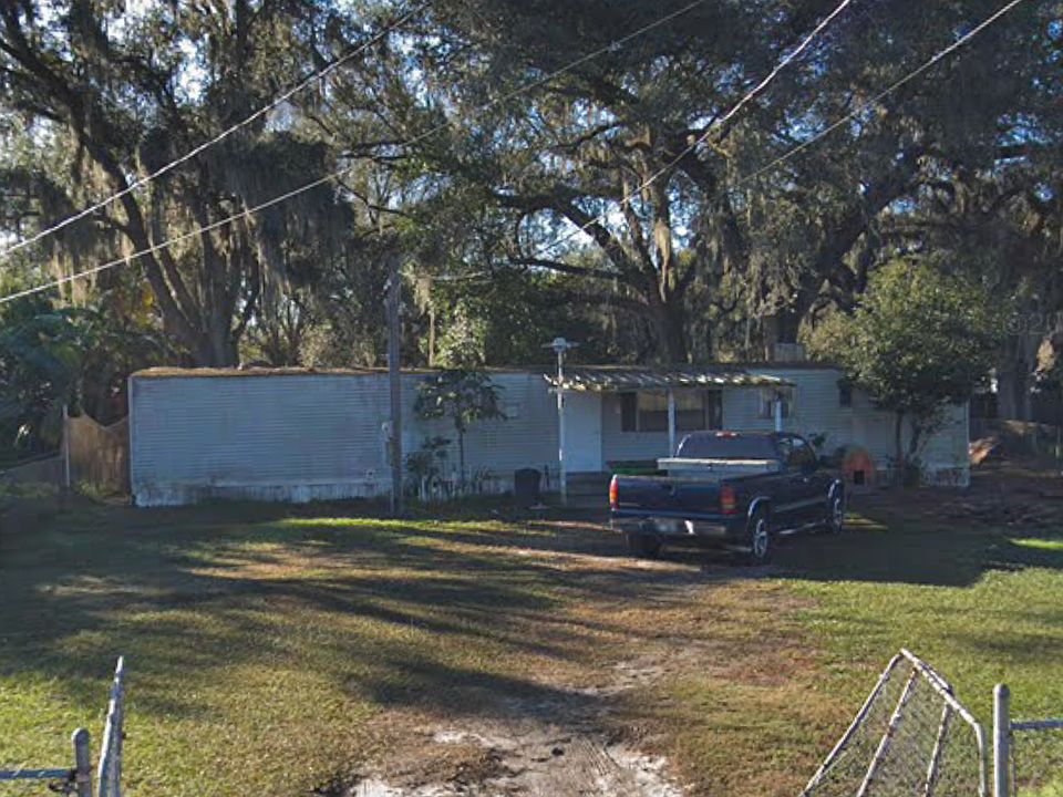 1st image of 724 Hennessee St