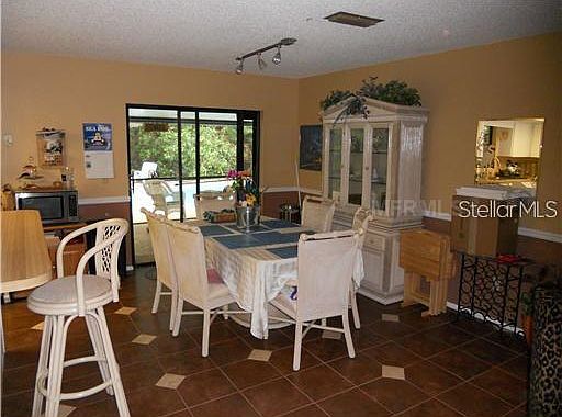 4th image of 7503 Betty St