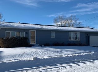 517 Willard Blvd, Tioga, ND 58852