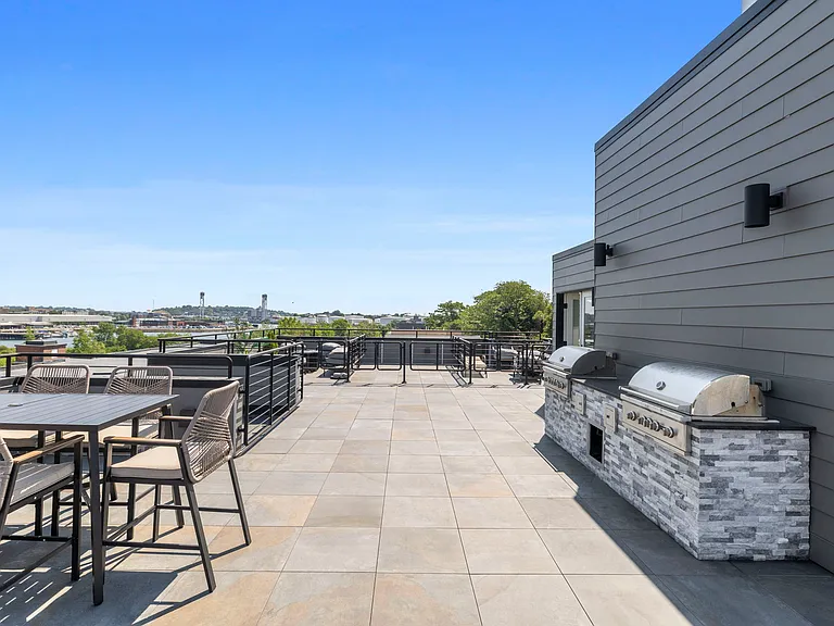 101 Condor St #205 — Photo 22