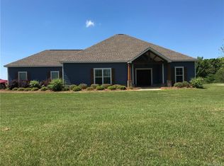 10 Sunset Dr, New Brockton, AL 36351