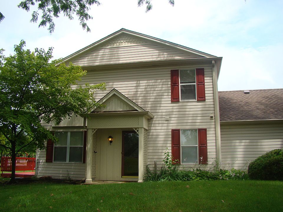 1st image of 2611 Country Oaks Ct
