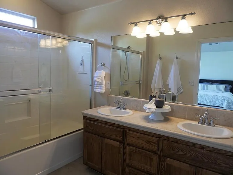160 Lake Dr — Photo 20