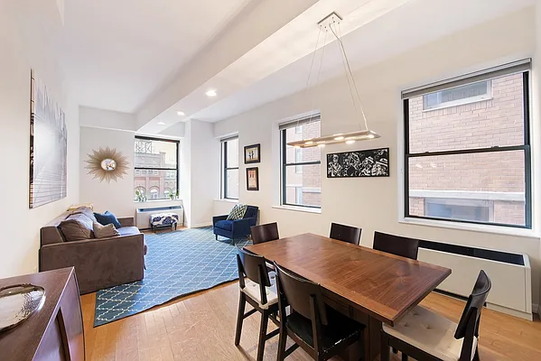 Sold by Nest Seekers International | media 1