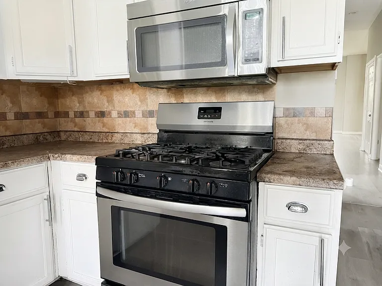 6615 S Drexel Ave #2 — Photo 13