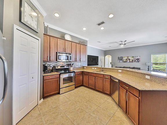 3rd image of 216 Tortuga Bay Dr
