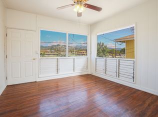 1713 Ashford St, Honolulu, HI 96819