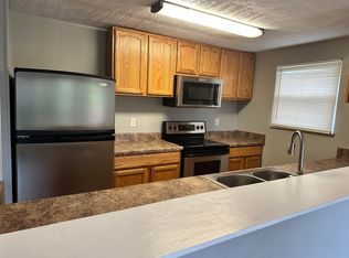 8413 Indian Mound Dr, Dayton, OH 45424