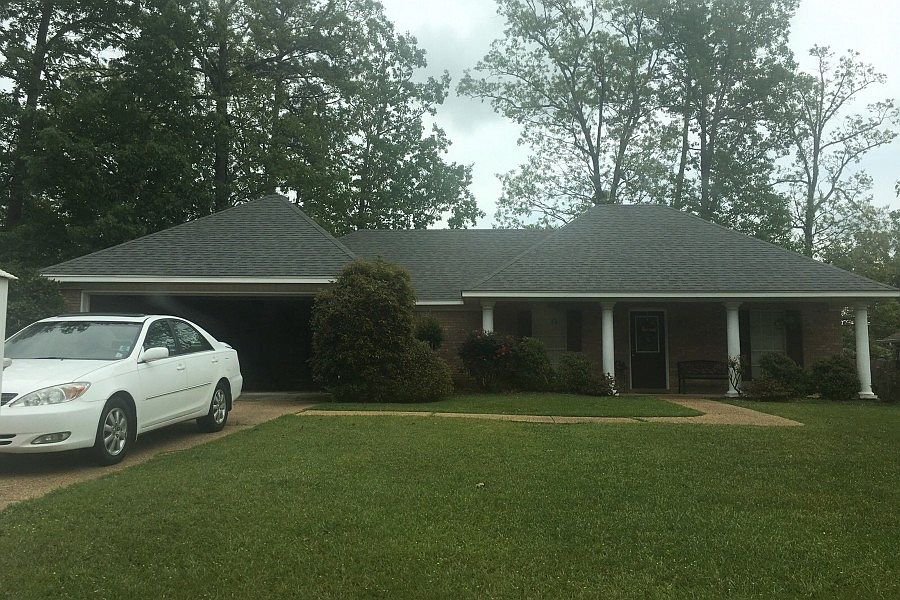 1st image of 803 Bent Oak Dr