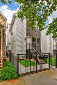 1938 N Sawyer Ave #2, Chicago, IL, 60647