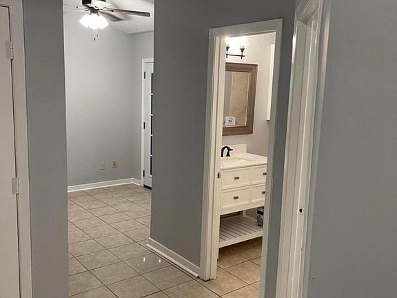 5th image of 220 Brendalwood Blvd #A
