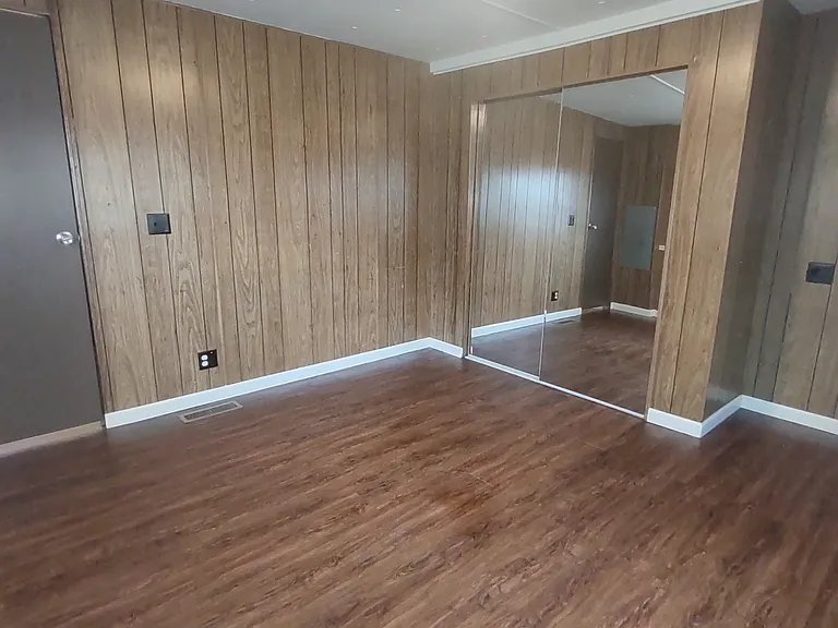 8675 Doris St — Photo 27