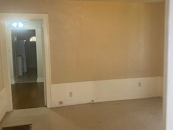5th image of 2514 NW 11th St