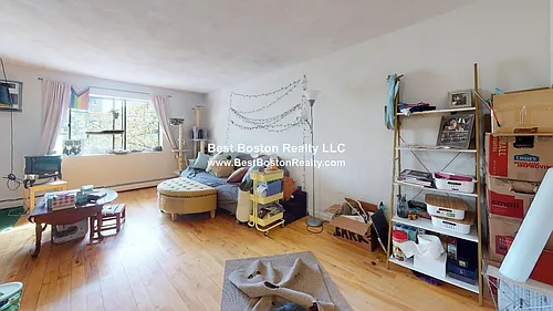 84 Grant St Photo 1