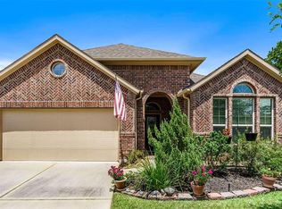 182 Climbing Oaks Pl, Montgomery, TX 77316