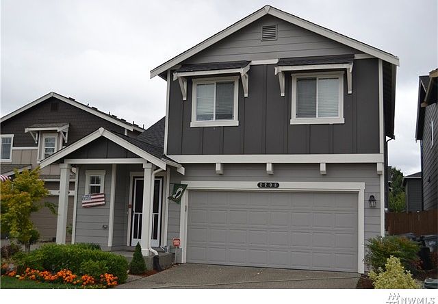 1st image of 2208 193rd St E