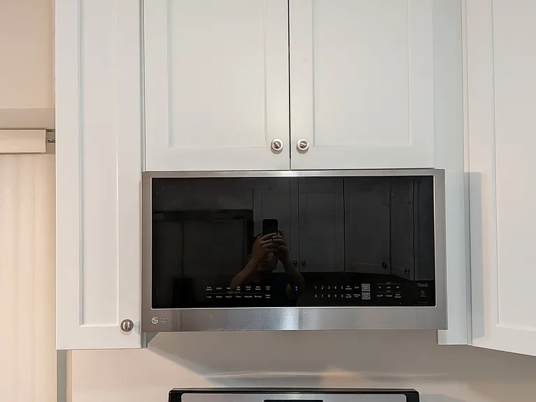 7404 Beverly Manor Dr — Photo 13