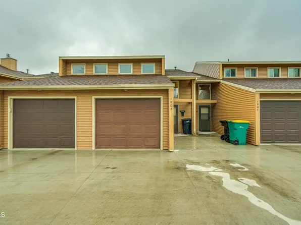 1205 S Washington St, Bismarck, ND 58504