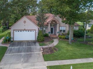 123 Saint Andrews Dr, Egg Harbor Township, NJ 08234