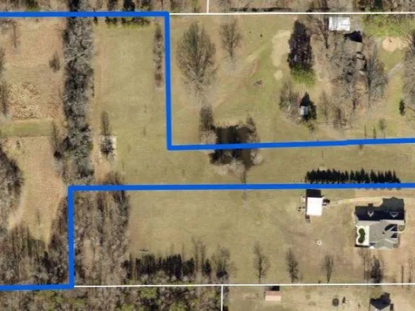 0 Oak Rd, Arlington, TN 38002